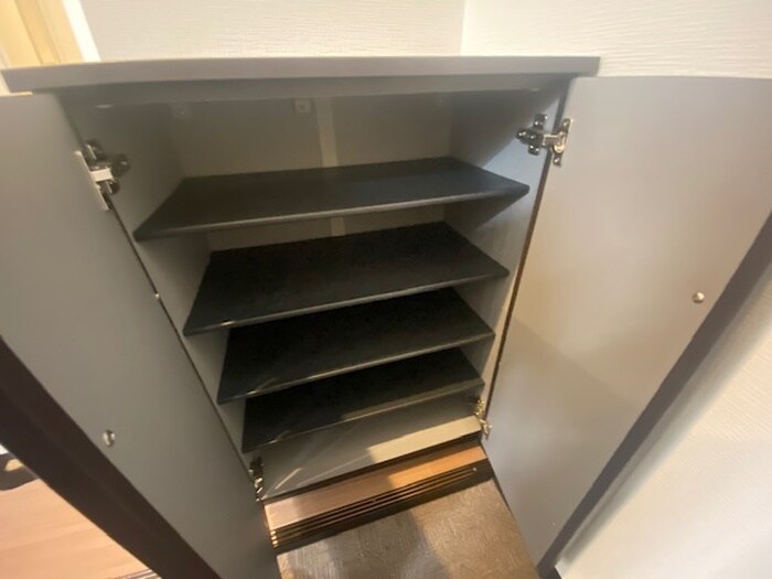 物件内観写真14　(靴箱)