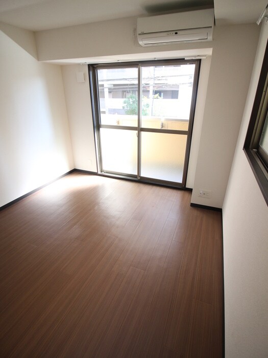 物件内観写真18　(居室)