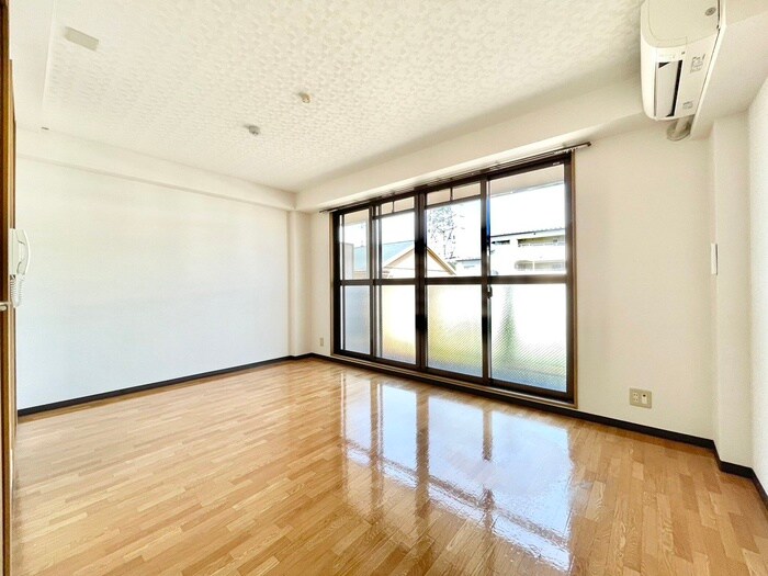 物件内観写真6　(居室)