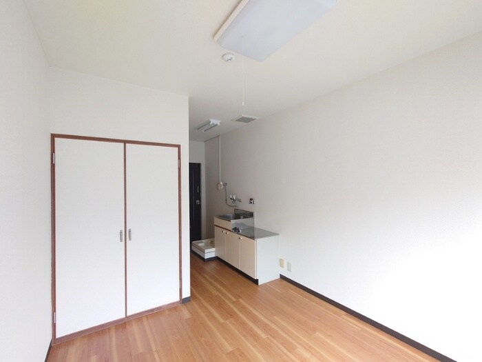 物件内観写真18　(居室)