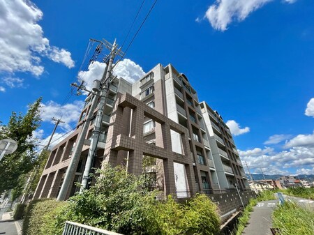 ランブラス桂川外観写真