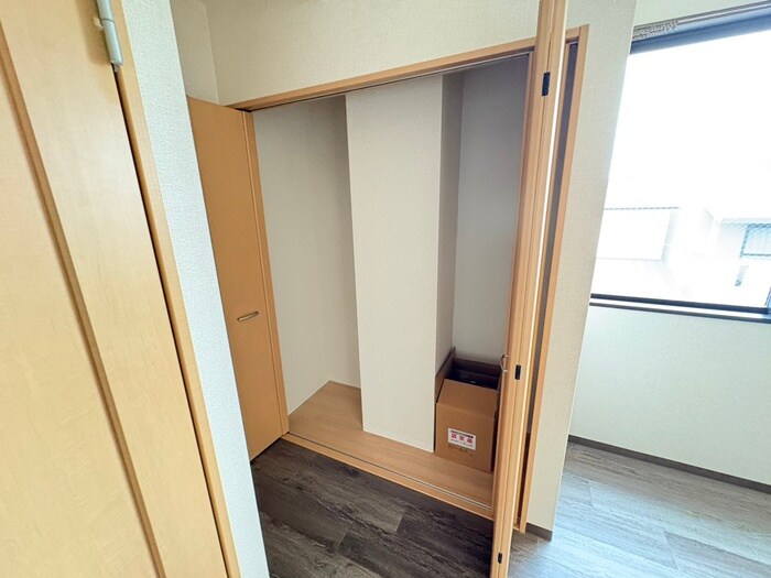 物件内観写真14　(収納)