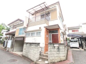 富田林市新堂戸建外観写真