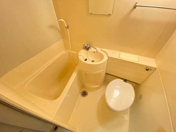 バス／シャワールーム等