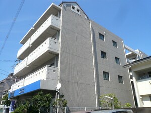 ﾈｵﾄﾞﾑｰﾙ高槻外観写真
