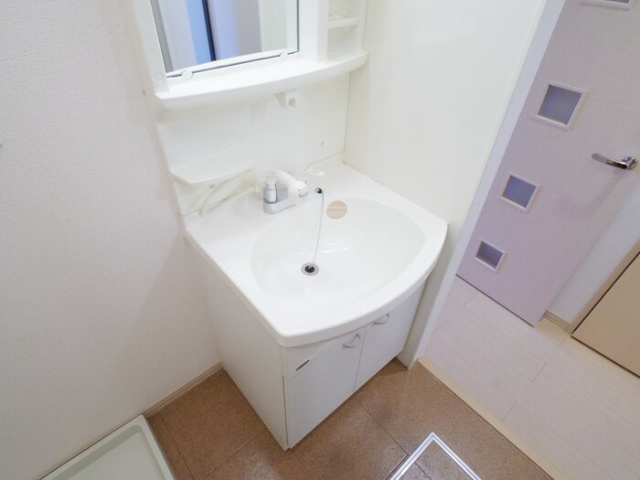 物件内観写真11　(洗面)