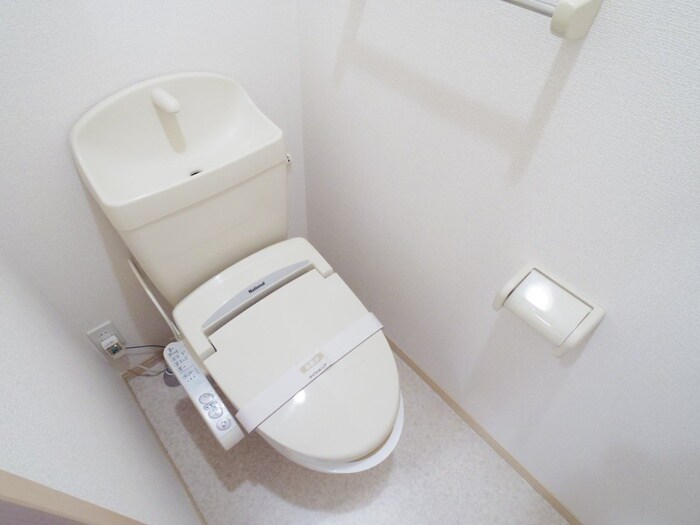 物件内観写真13　(トイレ)