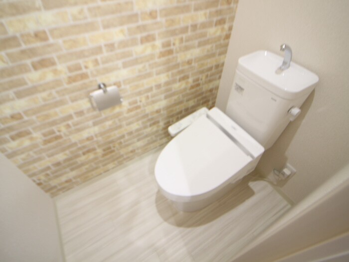 物件内観写真13　(トイレ)