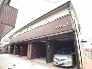 サンヒルズ～ガレージハウス～外観写真
