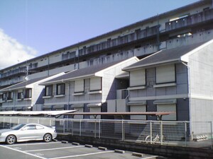 メゾン エルアンドケイ外観写真