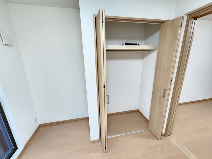物件内観写真13　(収納)