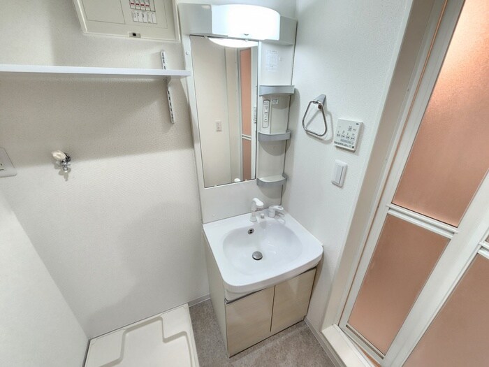 物件内観写真15　(洗面)