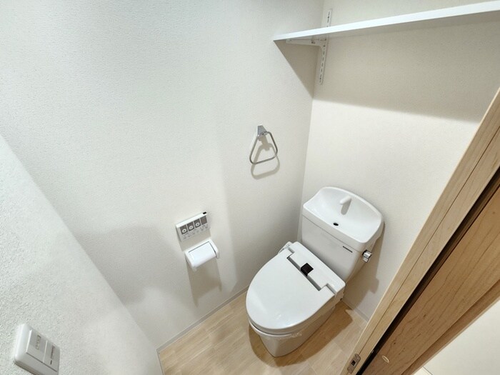 物件内観写真17　(トイレ)