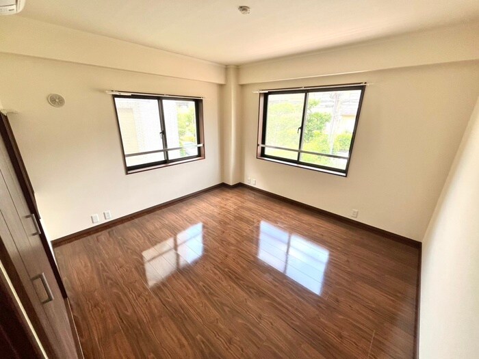 物件内観写真15　(居室)