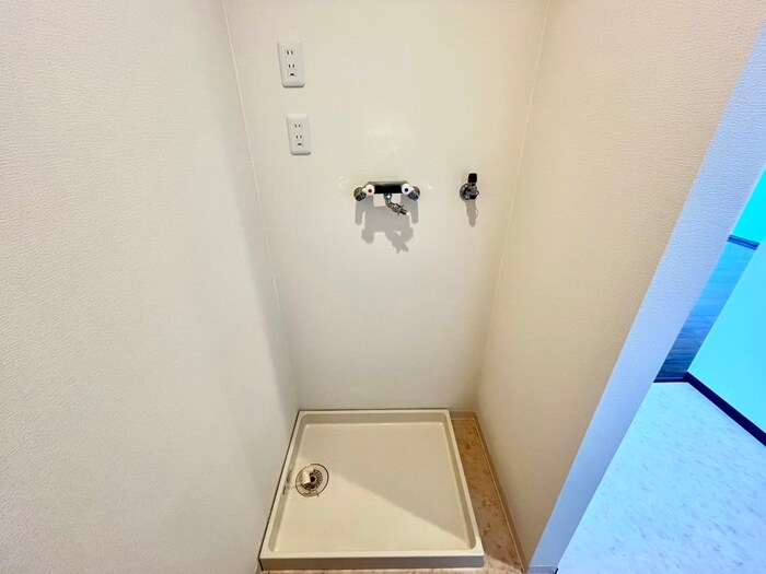 物件内観写真20　(洗濯機置場)