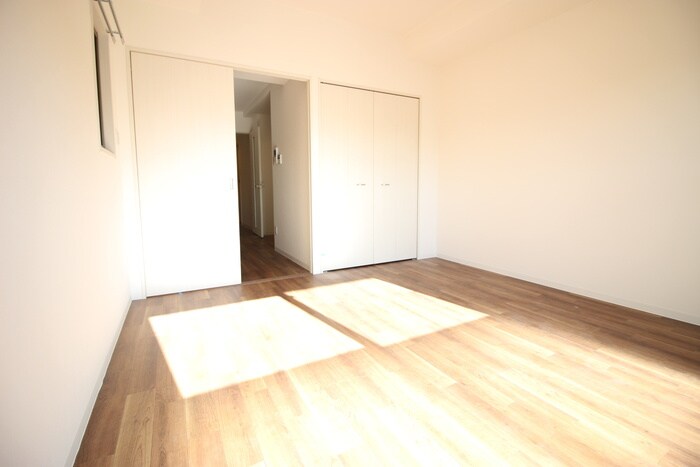 物件内観写真10　(居室)