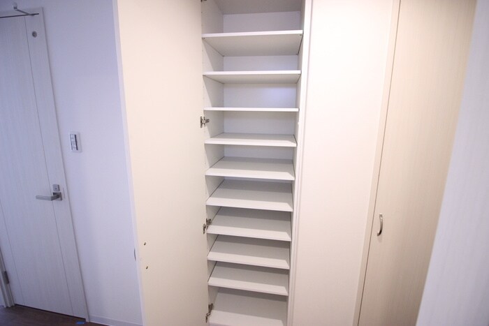 物件内観写真17　(靴箱)