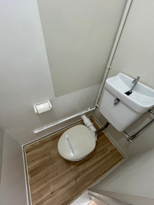 物件内観写真15　(トイレ)