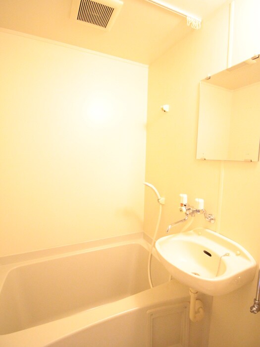 物件内観写真8　(バス／シャワールーム等)