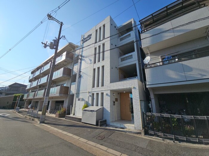 物件外観写真6　(外観写真)