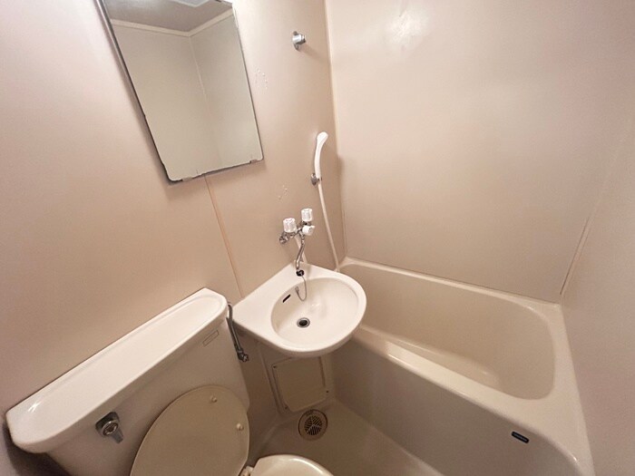 物件内観写真12　(洗面)