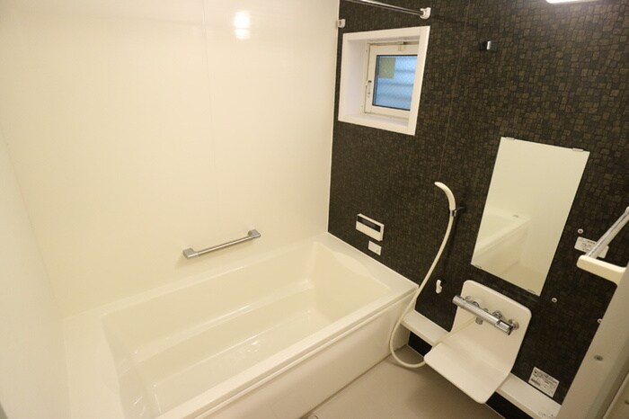 物件内観写真4　(バス／シャワールーム等)