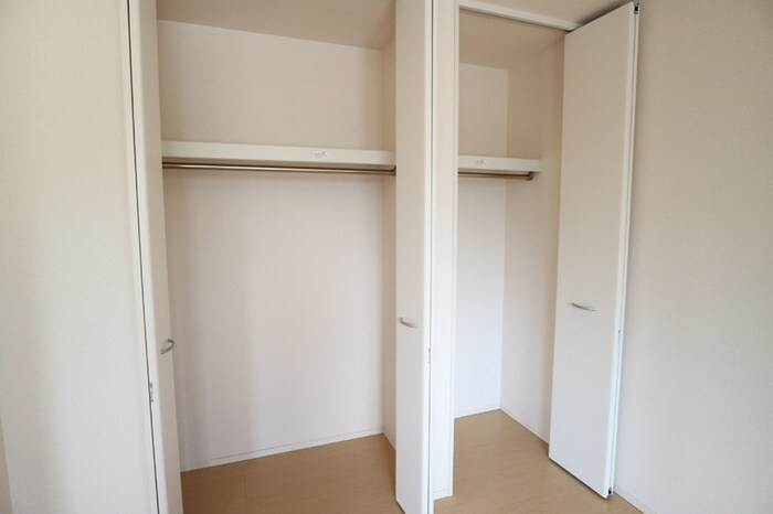 物件内観写真8　(収納)