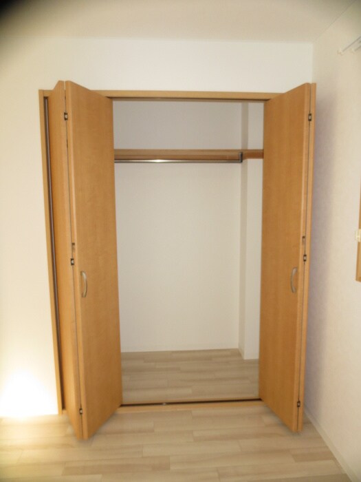 物件内観写真11　(収納)