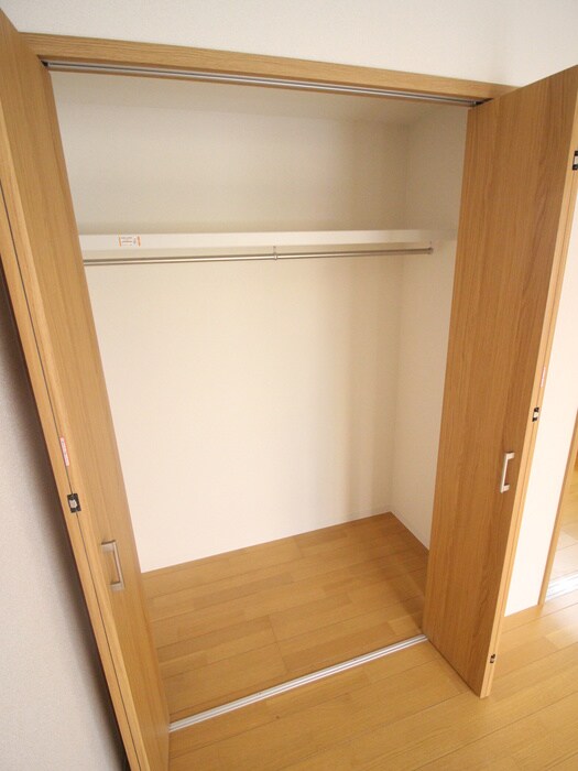 物件内観写真15　(収納)