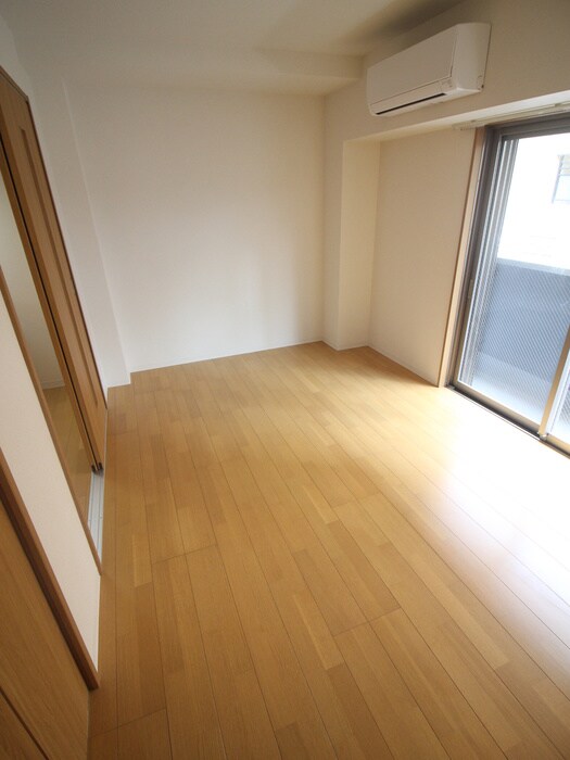 物件内観写真18　(居室)