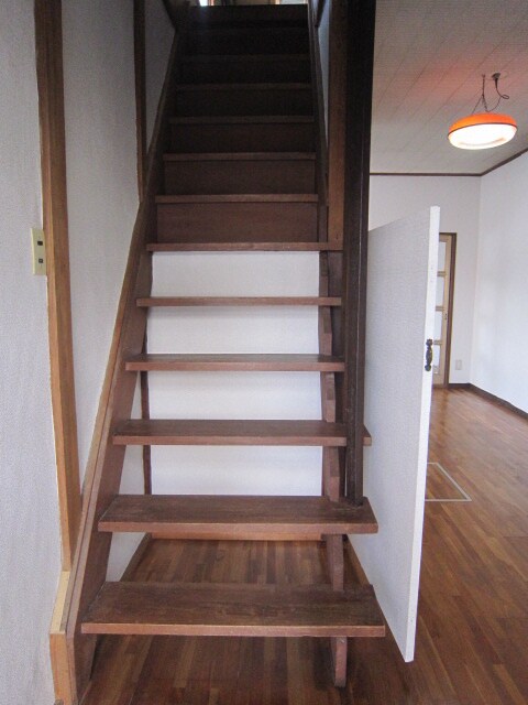 物件内観写真4　(居室)