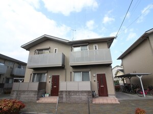 グリーンアヴェニューB棟外観写真