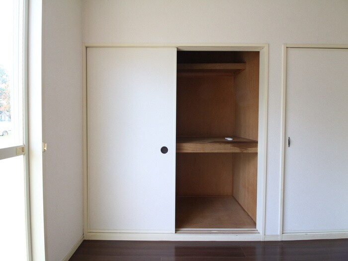 物件内観写真14　(収納)