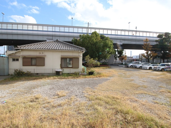 物件内観写真22　(室内からの展望)