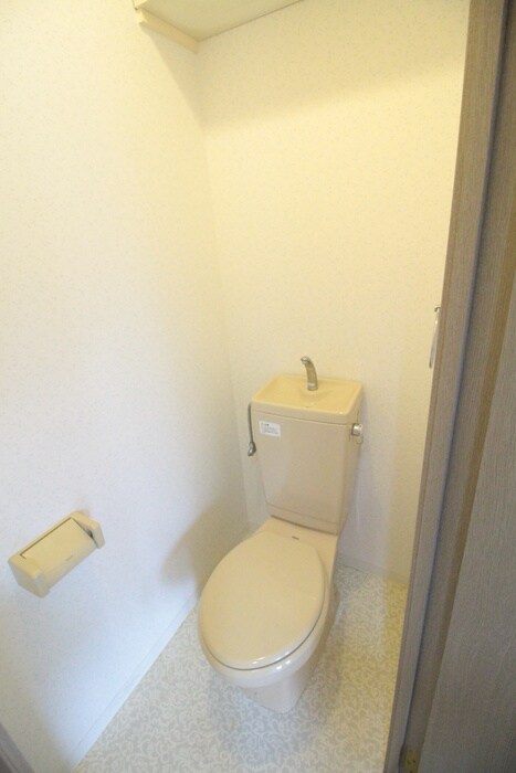 物件内観写真9　(トイレ)