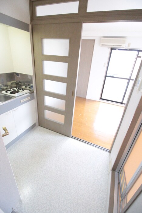 物件内観写真14　(廊下)