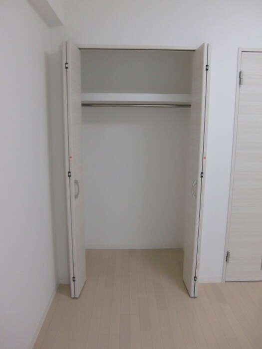 物件内観写真11　(収納)