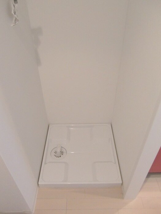 物件内観写真14　(洗濯機置場)