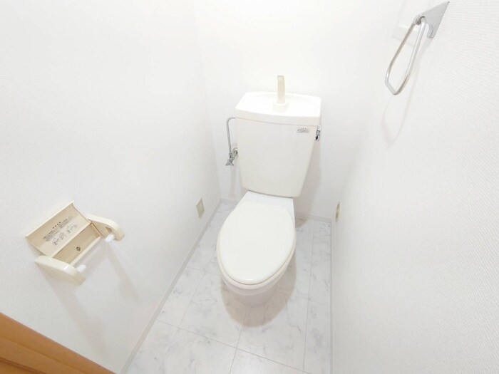 物件内観写真12　(トイレ)