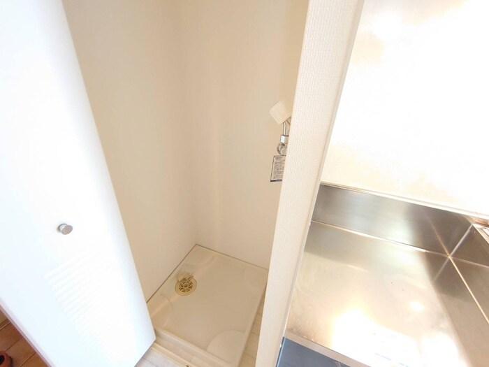 物件内観写真22　(洗濯機置場)