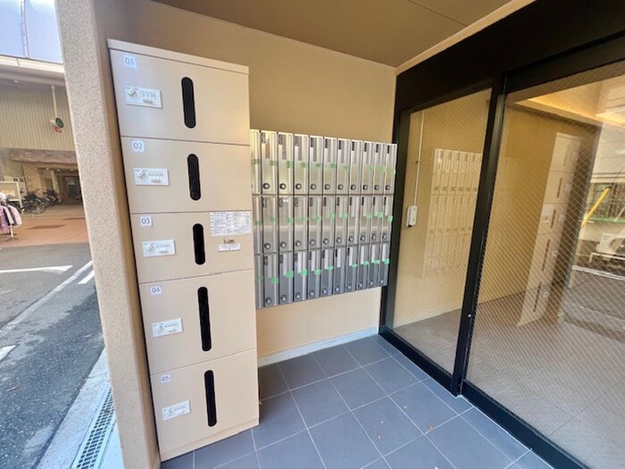 物件外観写真4　(建物設備)