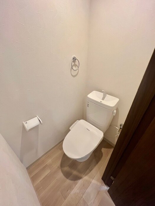 物件内観写真10　(トイレ)