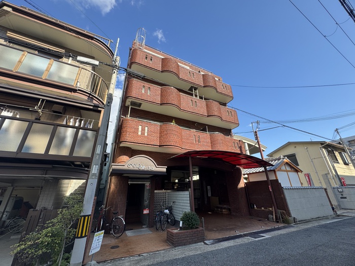 メゾンルージュ