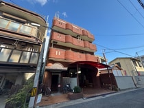 メゾンルージュの外観写真