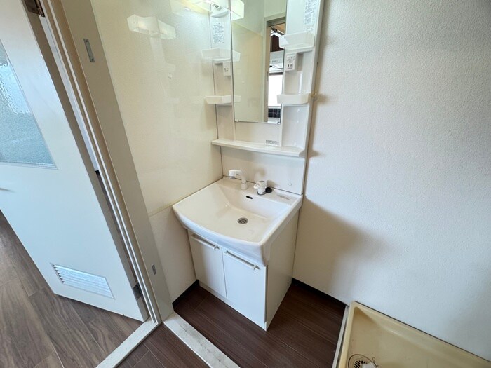 物件内観写真11　(洗面)