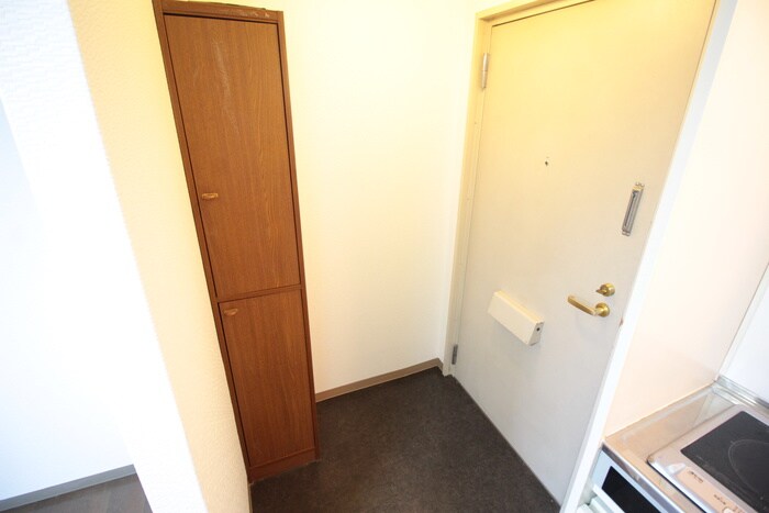 物件内観写真17　(玄関)