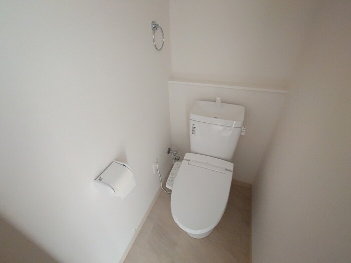 物件内観写真10　(トイレ)