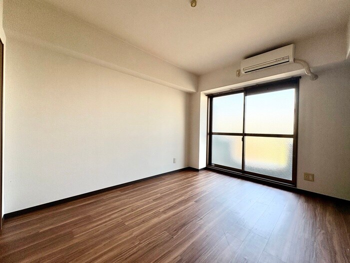 物件内観写真13　(居室)