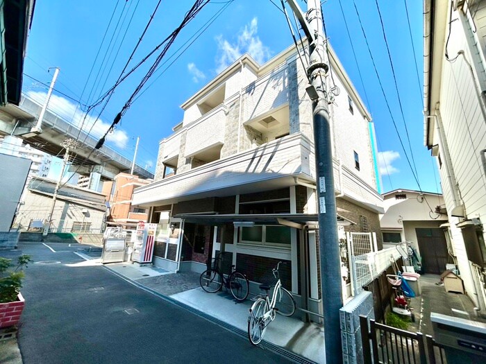 物件外観写真6　(外観写真)