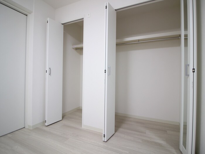 物件内観写真11　(収納)